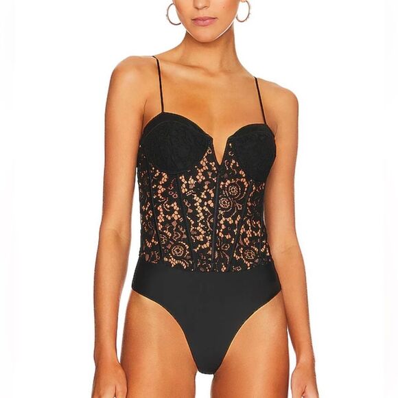 Cami NYC Anne Corded Lace Bodysuit Black bustier boned top corset Revolve 4 - Picture 1 of 11